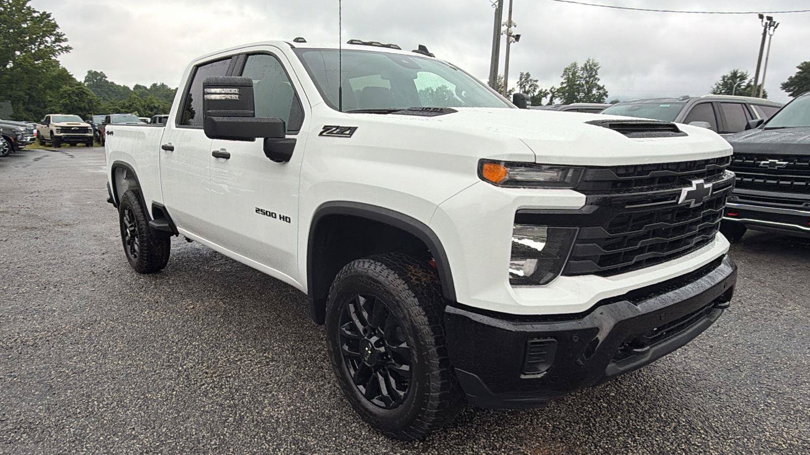 New 2026 Chevrolet Silverado 2500 Custom w/ Custom Value Package AWD/4WD image 5