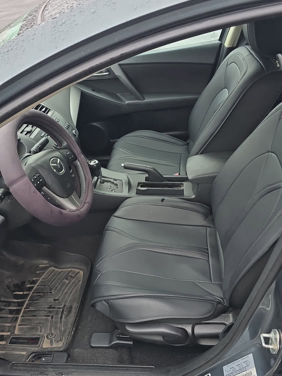 Used 2012 MAZDA MAZDA3 i Touring FWD image 3