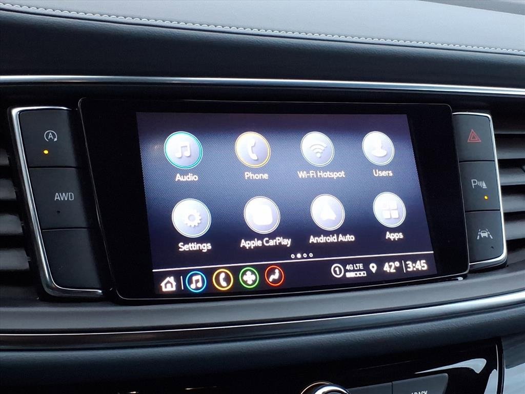 Used 2023 Buick Enclave Essence image 20