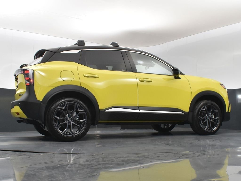 New 2025 Nissan Kicks SR AWD/4WD image 43