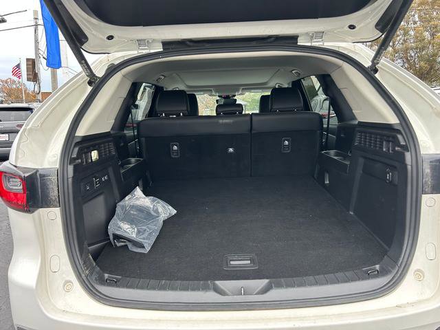 Certified 2025 MAZDA CX-70 Plug-In Hybrid w/ Premium Pkg image 21