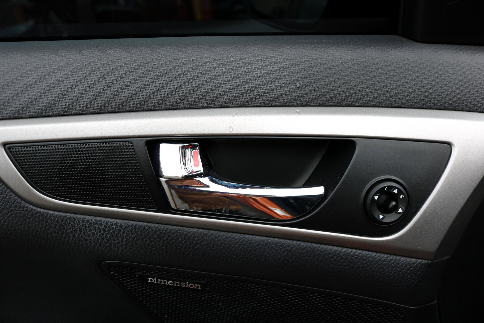 Used 2015 Hyundai Veloster w/ Option Group 03 image 14