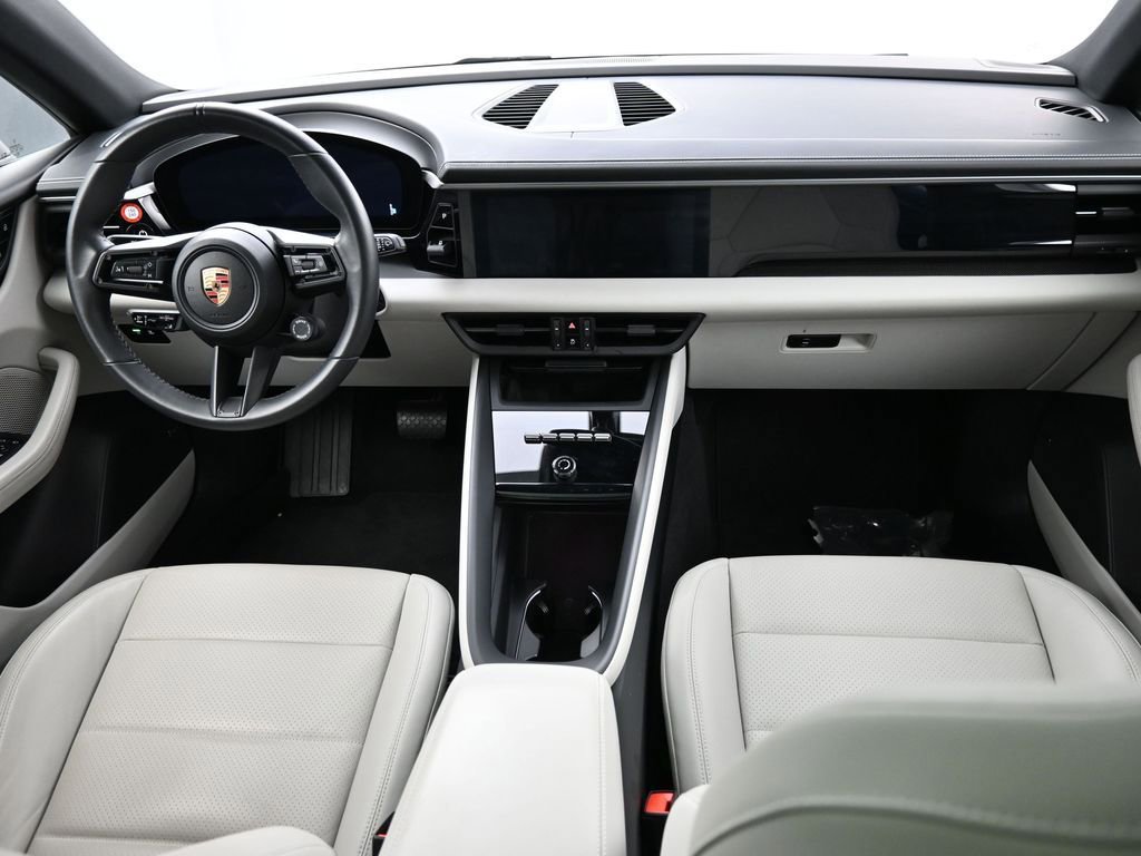 Certified 2024 Porsche Macan 4 Electric image 25