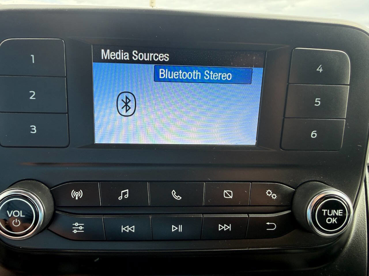 Used 2025 Ford Transit 250 250 AWD 3dr LWB Medium Roof Ca image 37