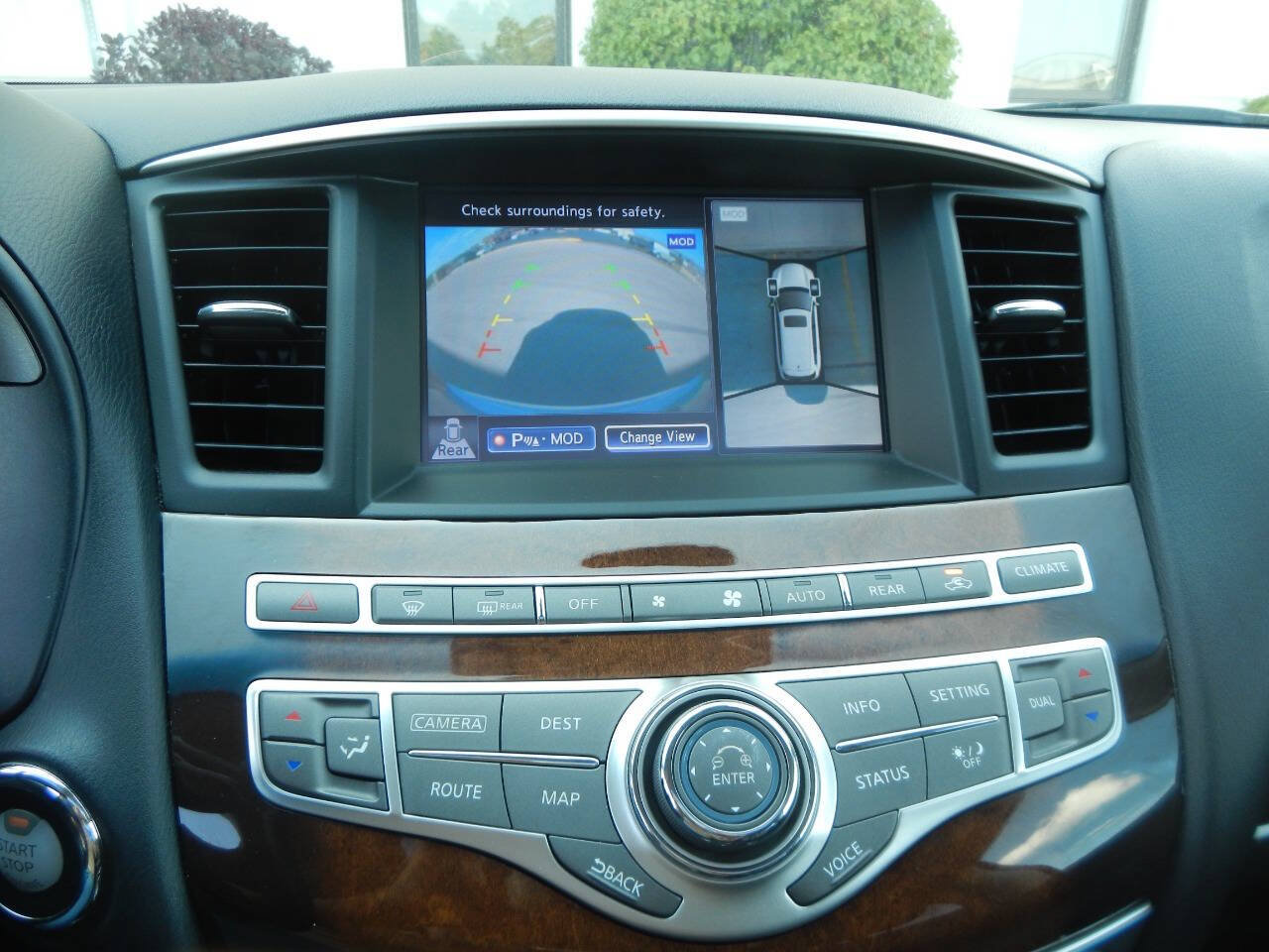 Used 2015 INFINITI QX60 Luxe w/ Deluxe Touring Package AWD/4WD image 4