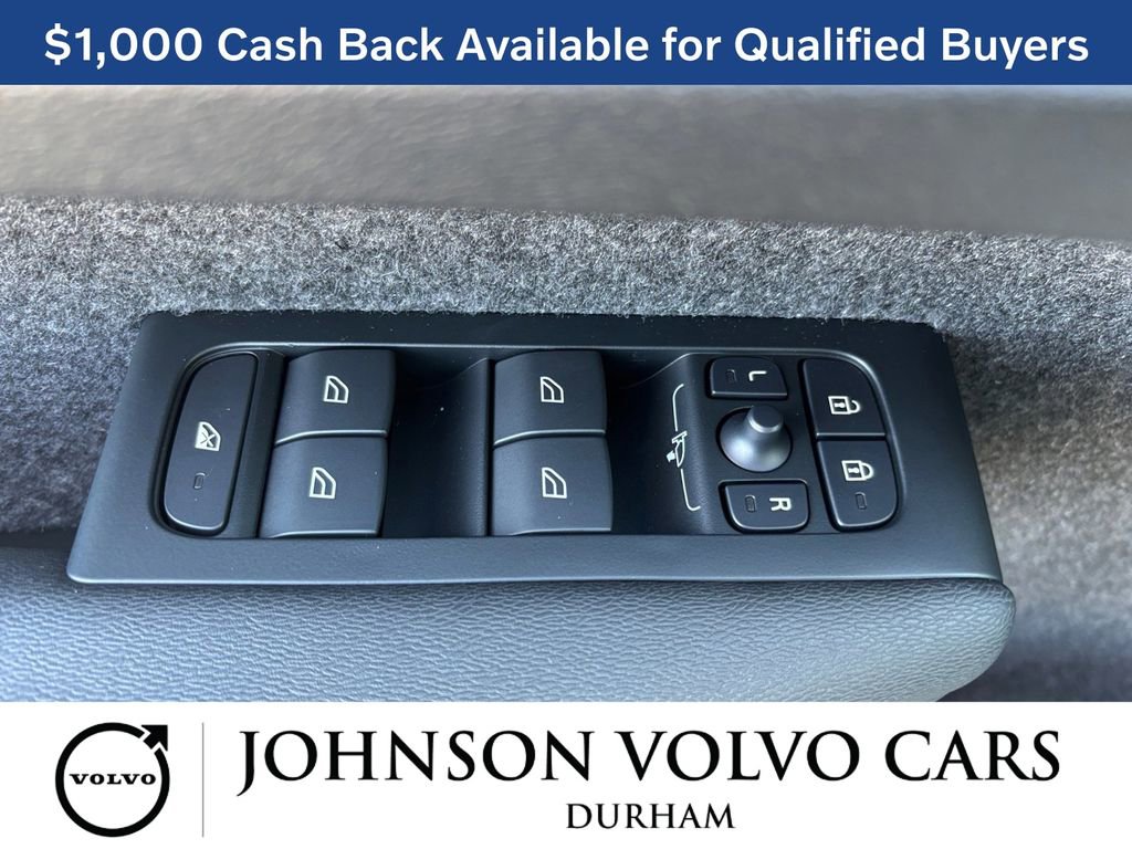 New 2026 Volvo XC40 B5 Core w/ Climate Package AWD/4WD image 11