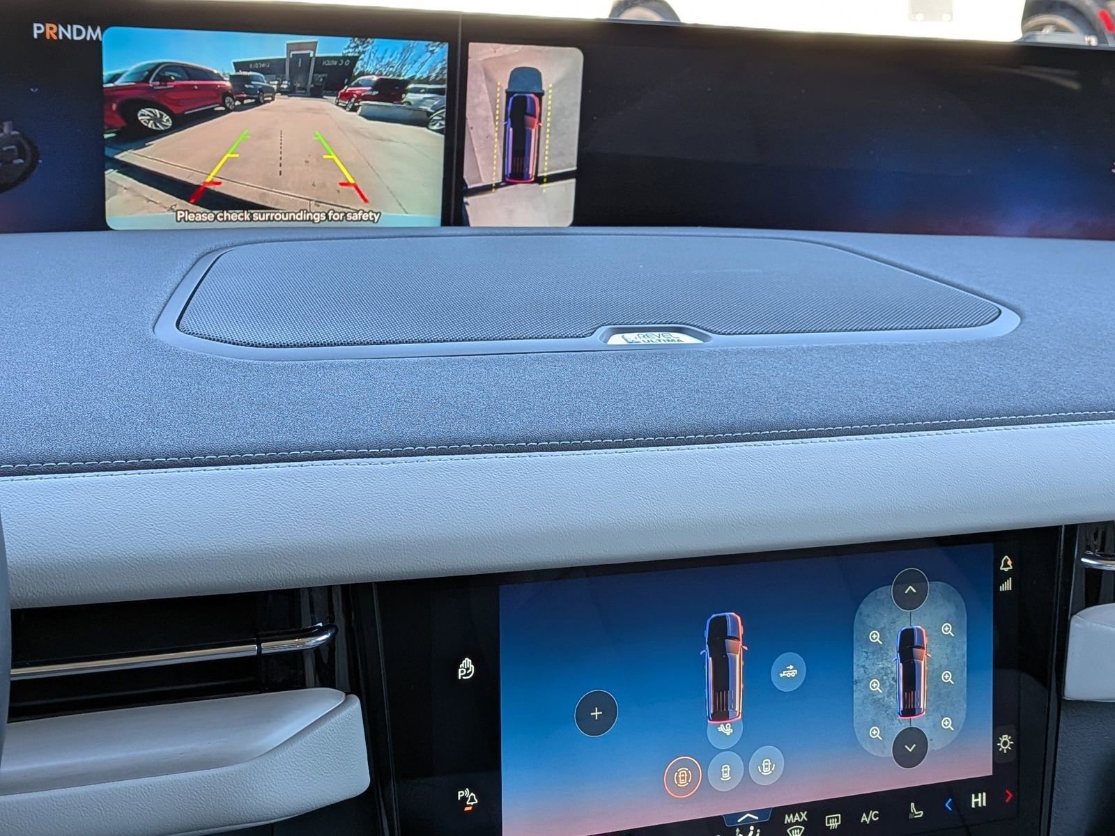 Certified 2025 Lincoln Navigator Reserve image 26