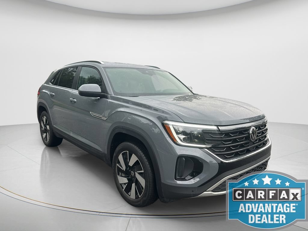 Certified 2026 Volkswagen Atlas Cross Sport SE FWD image 3