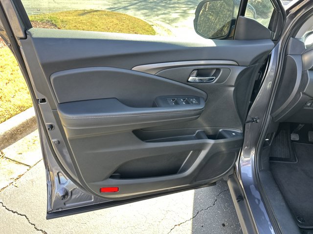 Used 2020 Honda Ridgeline RTL image 11