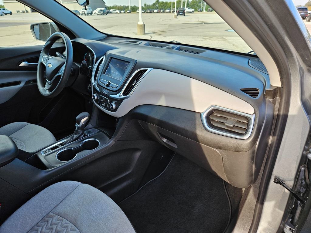 Used 2023 Chevrolet Equinox LT image 34