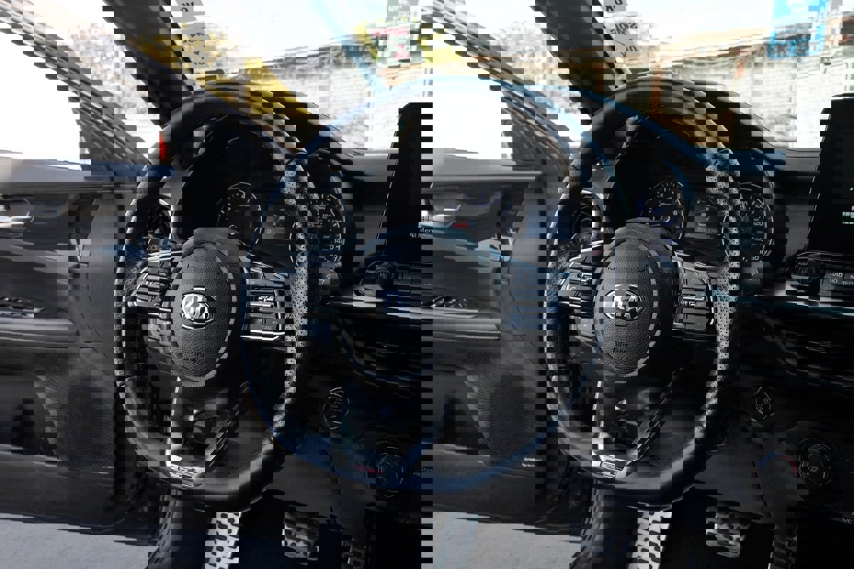 Used 2020 Kia Forte GT-Line w/ GT-Line Premium Package image 23