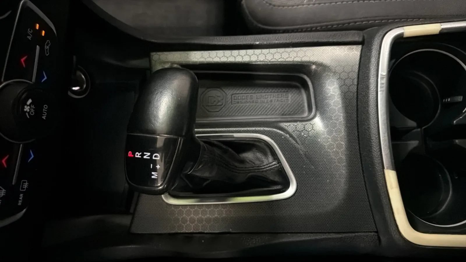 Used 2016 Dodge Charger SXT RWD image 13