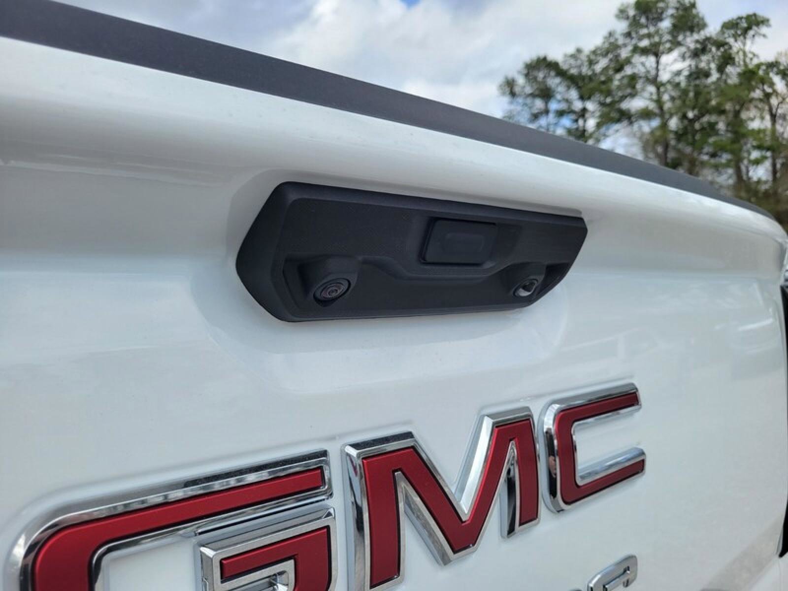 New 2026 GMC Sierra 1500 Pro w/ Graphite Edition image 7