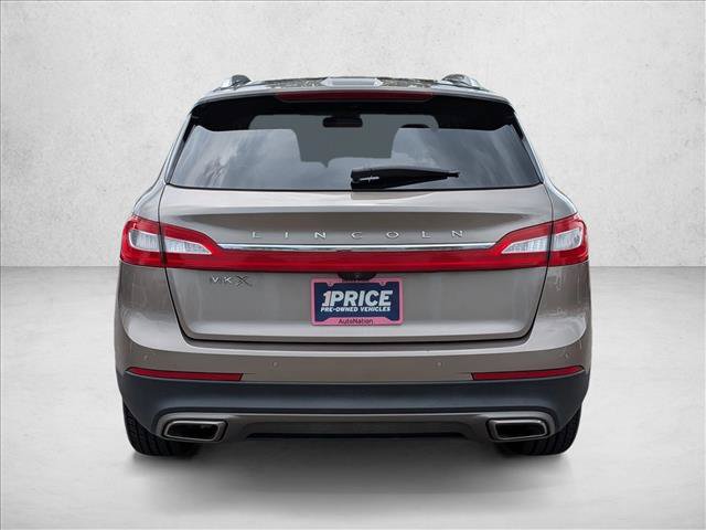 Used 2018 Lincoln MKX Reserve w/ Driver Assistance Package FWD image 7