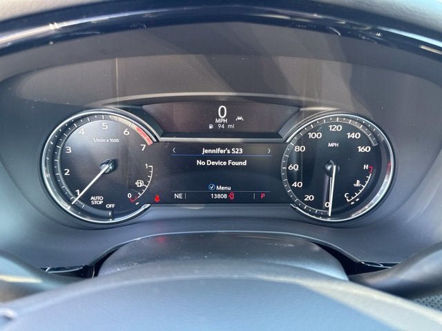 Used 2025 Cadillac XT6 Luxury FWD image 12