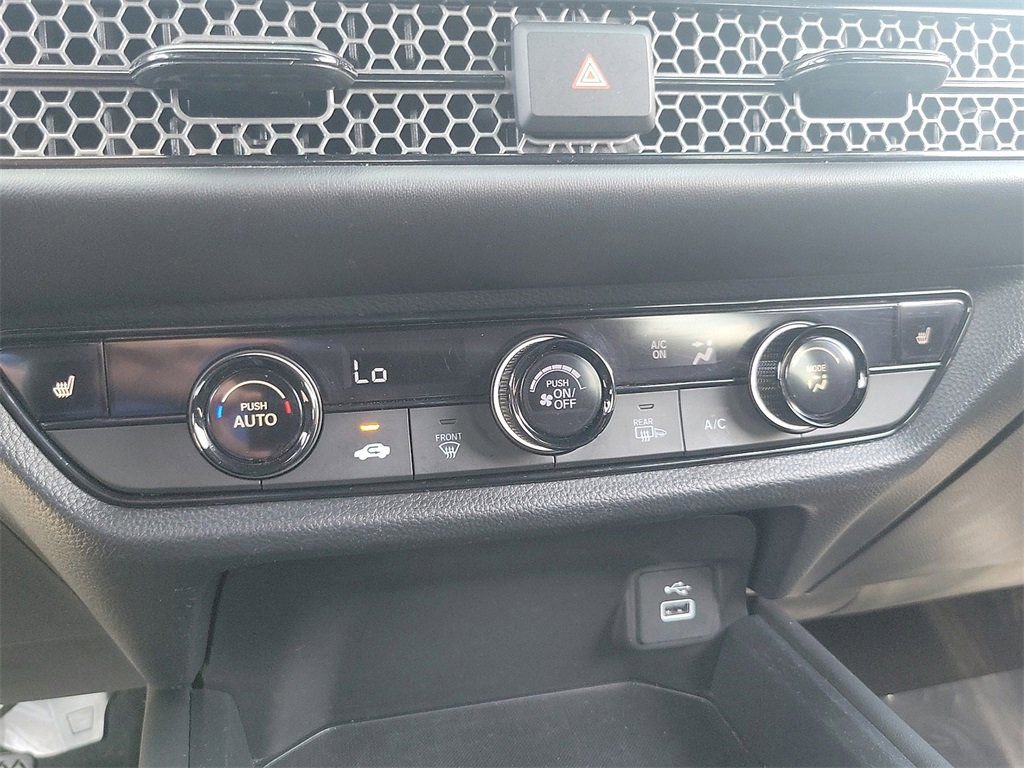 Used 2024 Honda HR-V Sport image 12