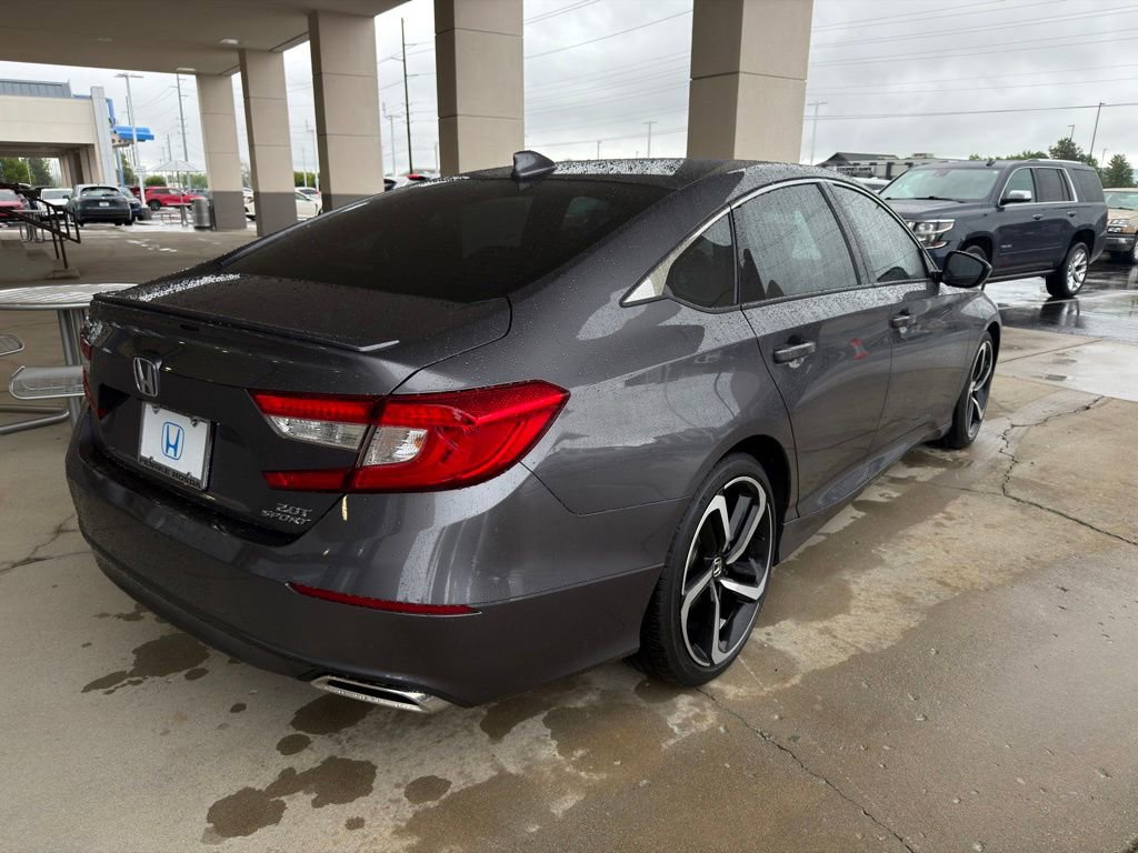 Used 2018 Honda Accord Sport image 5
