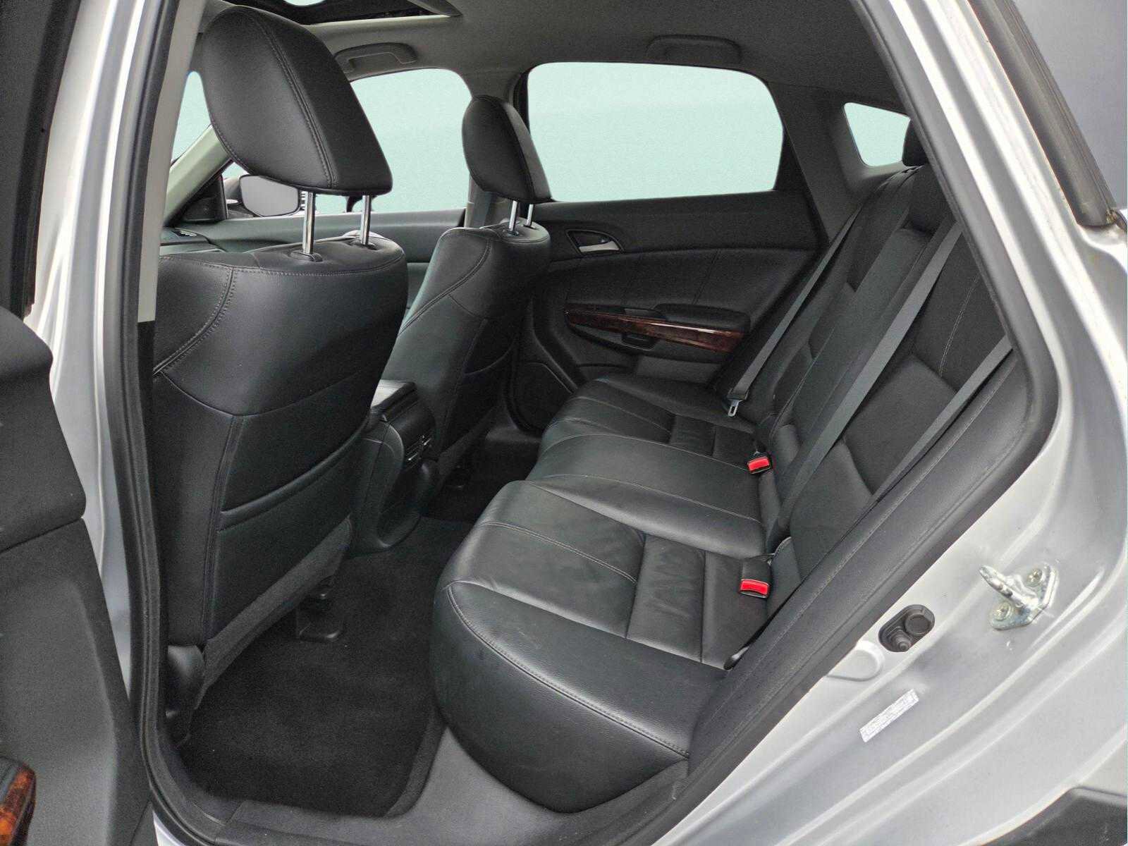 Used 2010 Honda Crosstour EX-L image 12