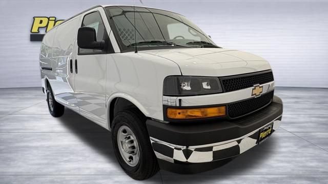 New 2026 Chevrolet Express 2500 w/ Driver Convenience Package RWD image 9
