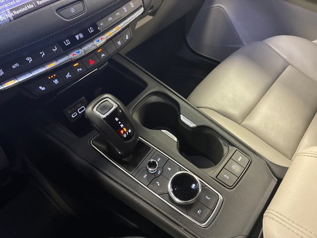 Used 2019 Cadillac XT4 Premium Luxury FWD image 25