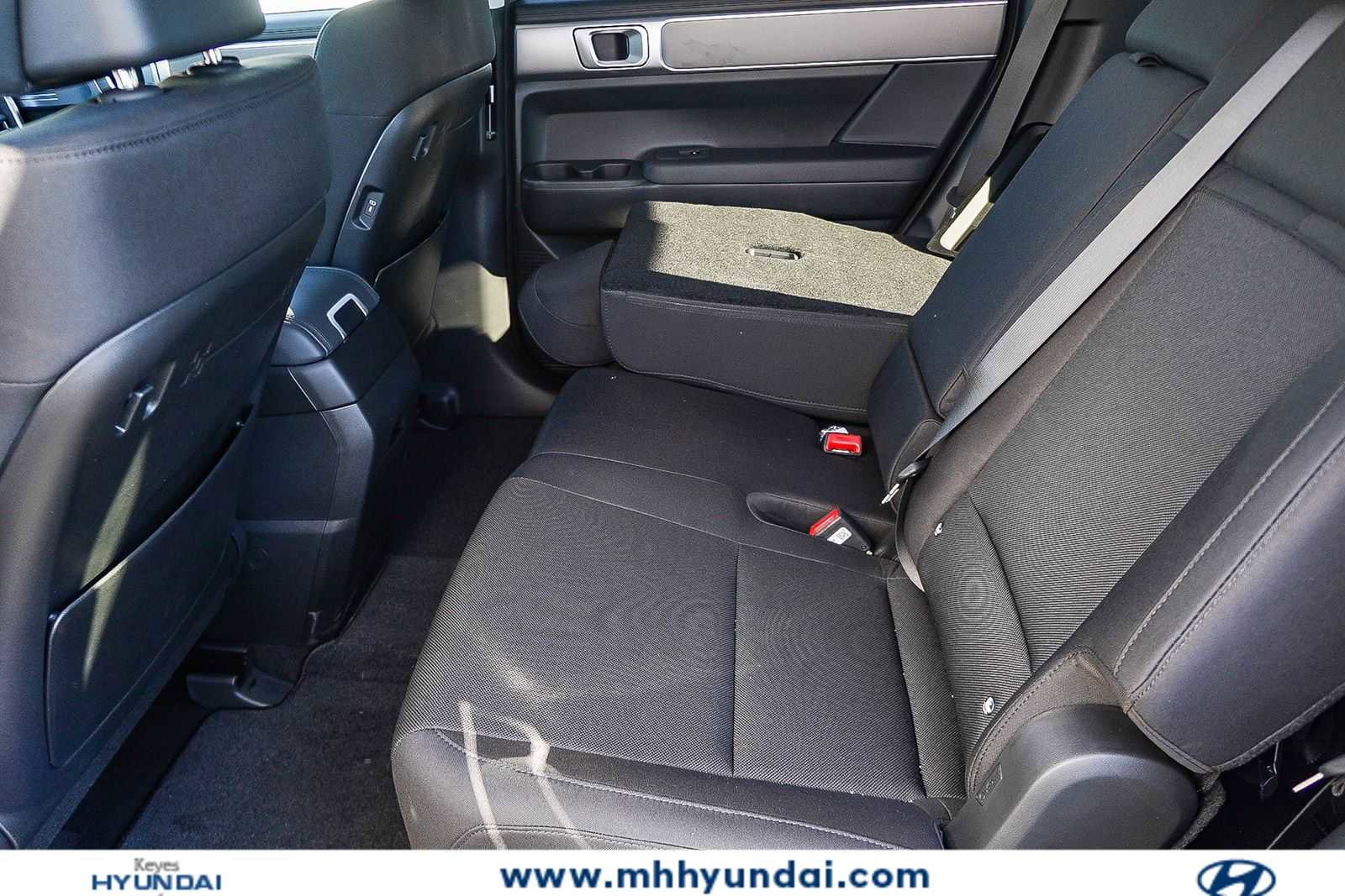 New 2026 Hyundai Santa Fe SE FWD image 21
