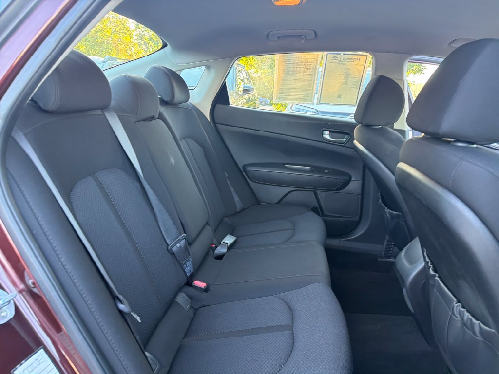 Used 2017 Kia Optima LX FWD image 27