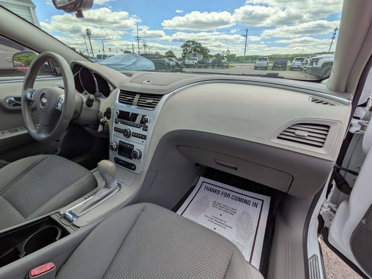 Used 2009 Chevrolet Malibu Hybrid FWD image 18