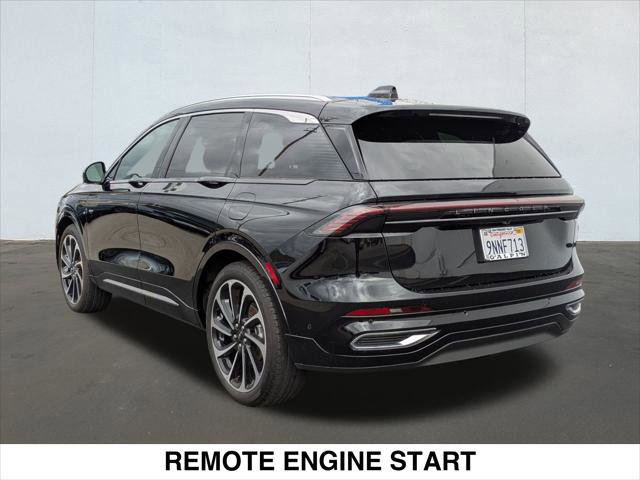 Used 2024 Lincoln Nautilus Black Label image 3