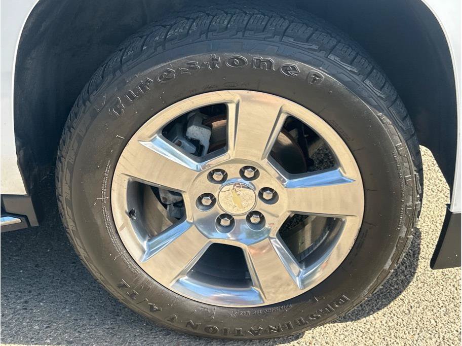 Used 2018 Chevrolet Tahoe Premier AWD/4WD image 9