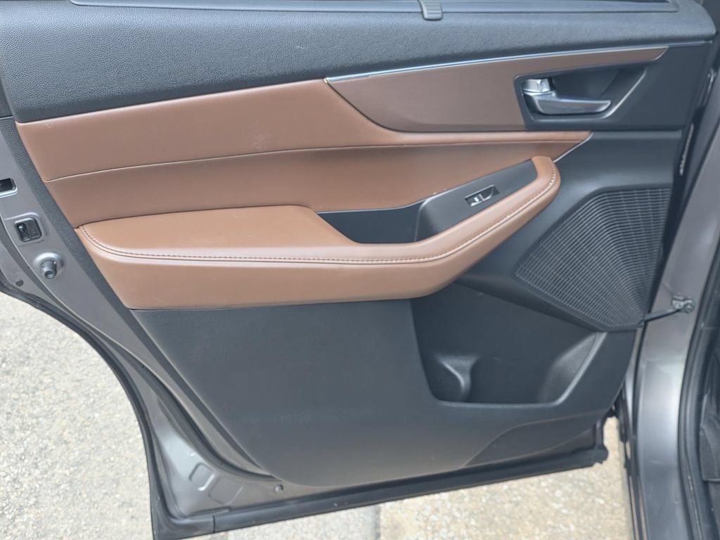 Used 2022 Acura MDX SH-AWD w/ Technology Package image 40