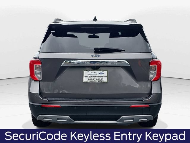 Certified 2023 Ford Explorer XLT w/ Equipment Group 202A RWD image 5