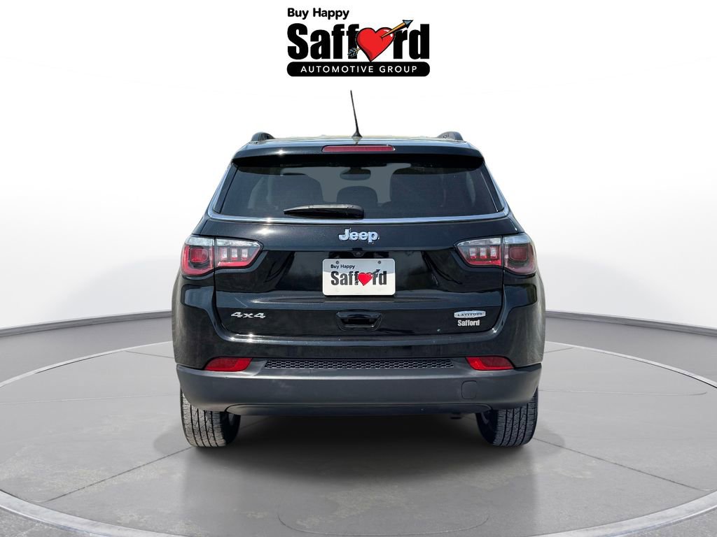 Used 2018 Jeep Compass Latitude w/ Cold Weather Group AWD/4WD image 7