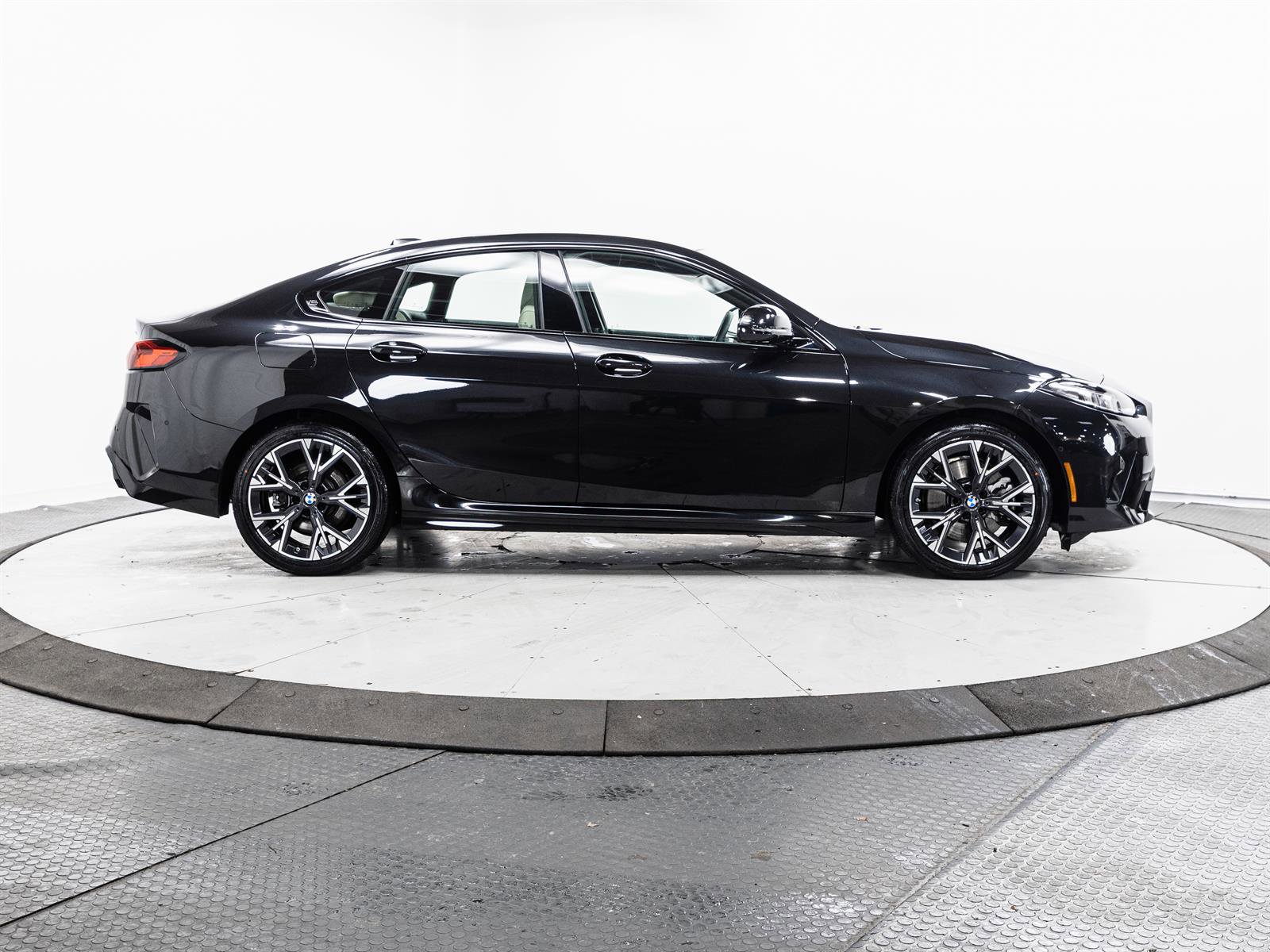 Used 2025 BMW 228i xDrive AWD/4WD image 13