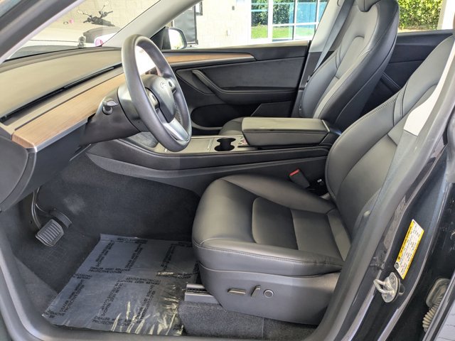 Used 2024 Tesla Model Y Long Range AWD/4WD image 15