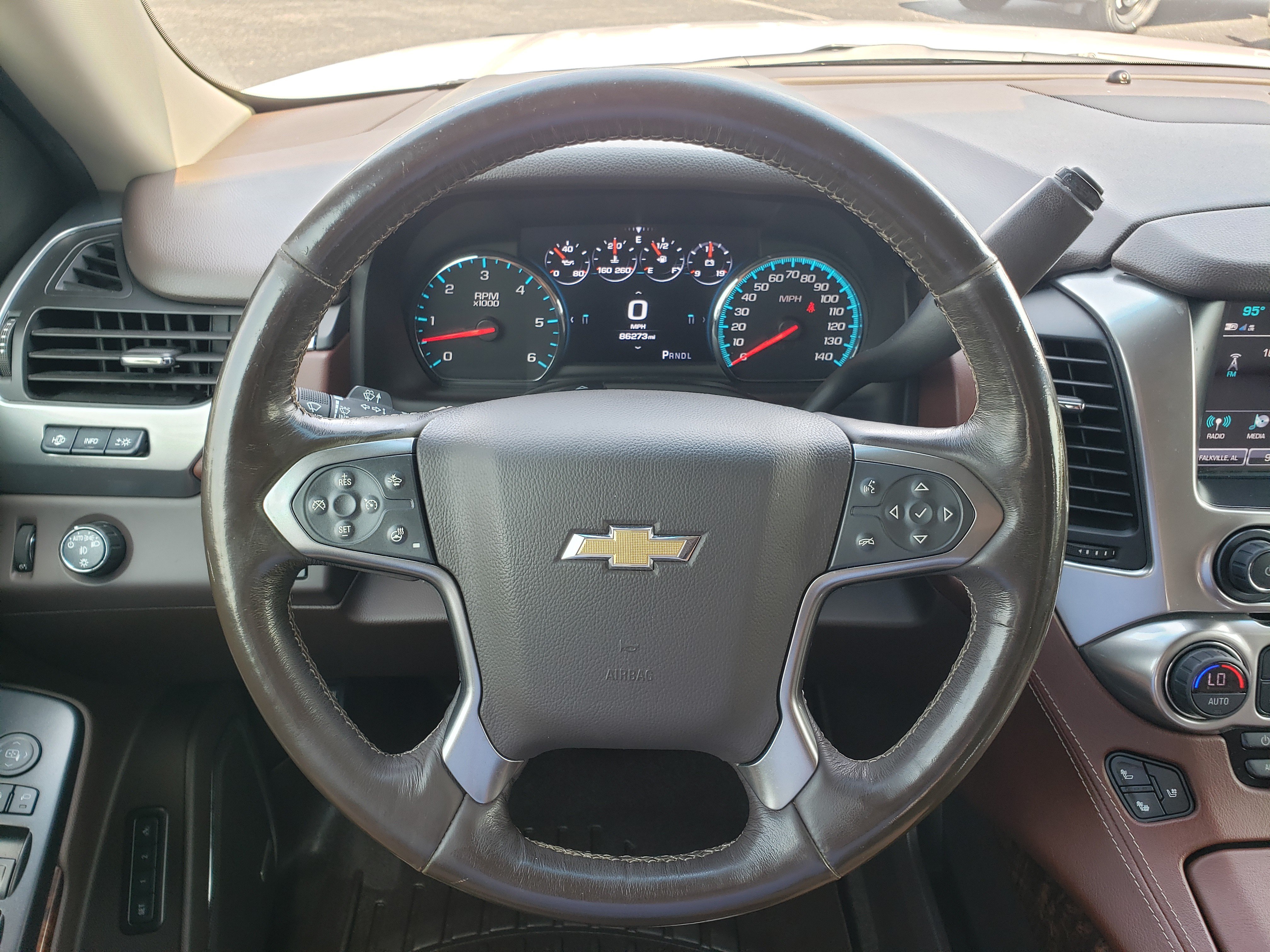 Used 2018 Chevrolet Tahoe Premier RWD image 13