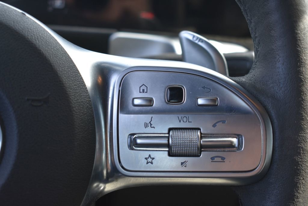 Used 2022 Mercedes-Benz GLB 35 AMG 4MATIC image 17