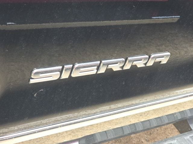Used 2015 GMC Sierra 1500 SLT w/ Max Trailering Package AWD/4WD image 12
