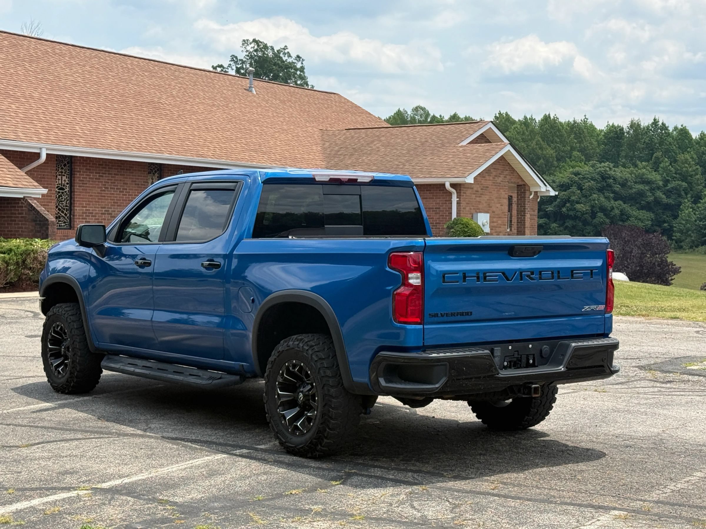 Used 2022 Chevrolet Silverado 1500 ZR2 AWD/4WD image 5