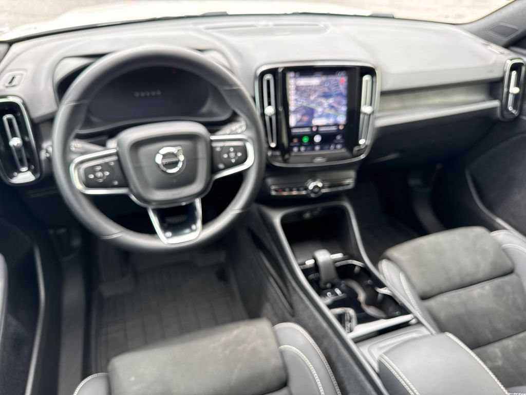 Used 2023 Volvo C40 P8 Recharge Ultimate w/ Protection Package Premier AWD/4WD image 17