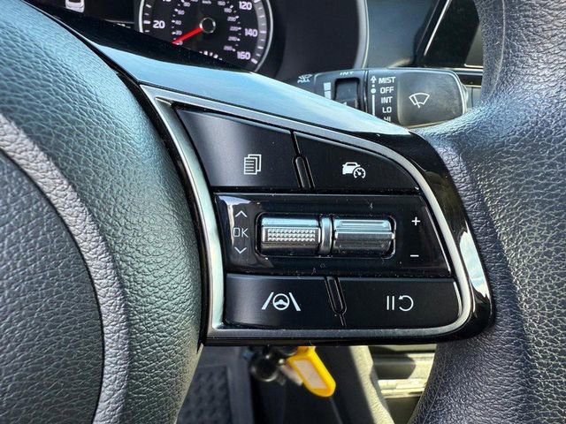 Used 2023 Kia Forte LXS w/ LXS Technology Package image 20