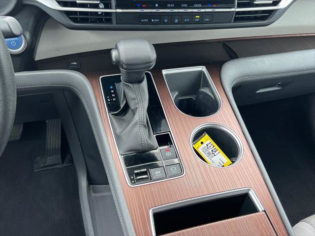 Certified 2023 Toyota Sienna LE FWD image 21