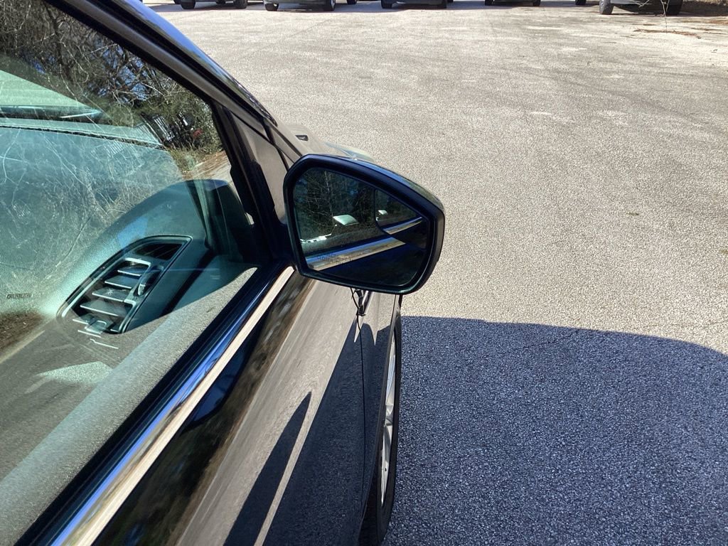 Used 2017 Ford Escape SE image 24