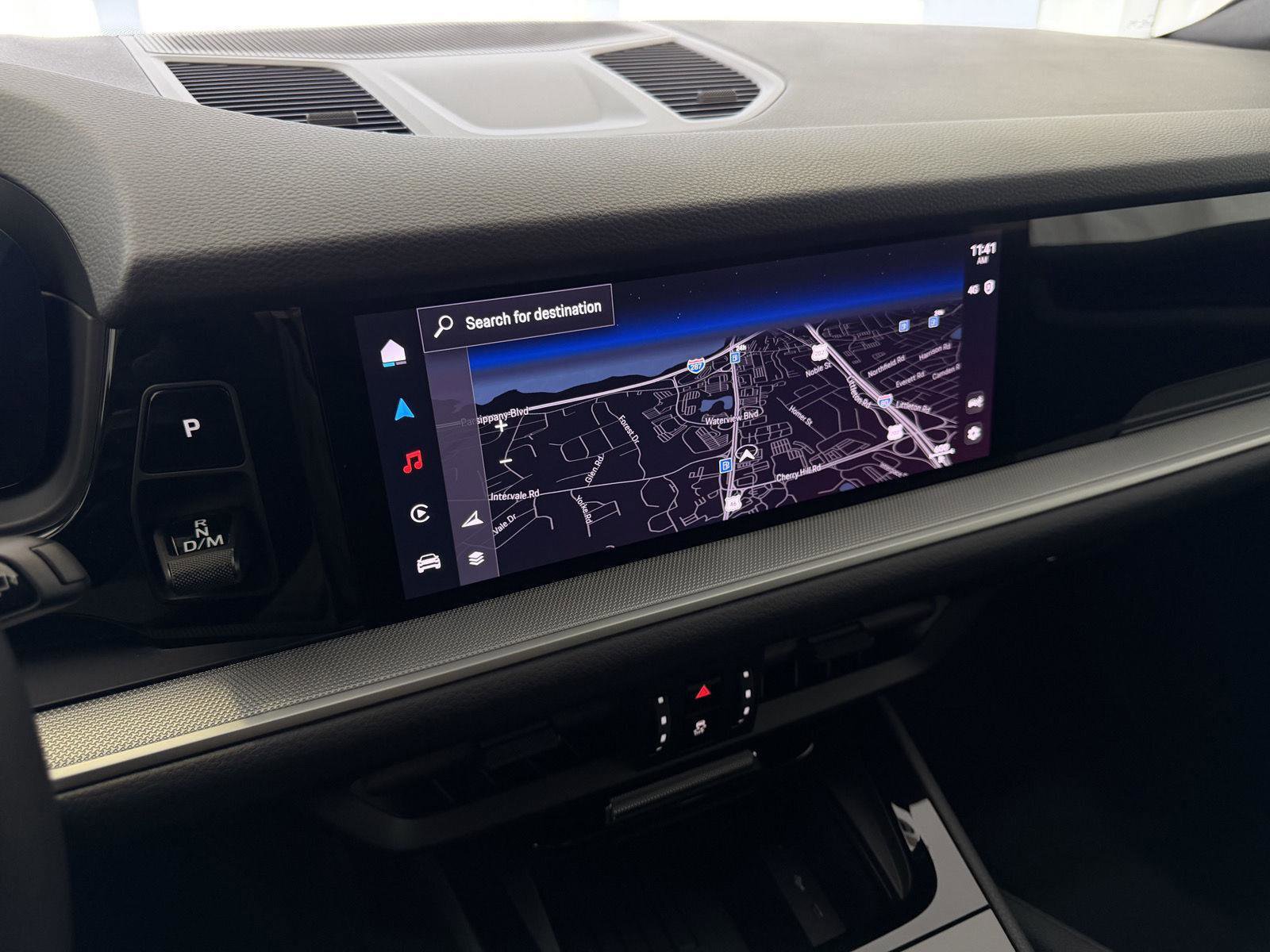 Certified 2025 Porsche Cayenne image 23