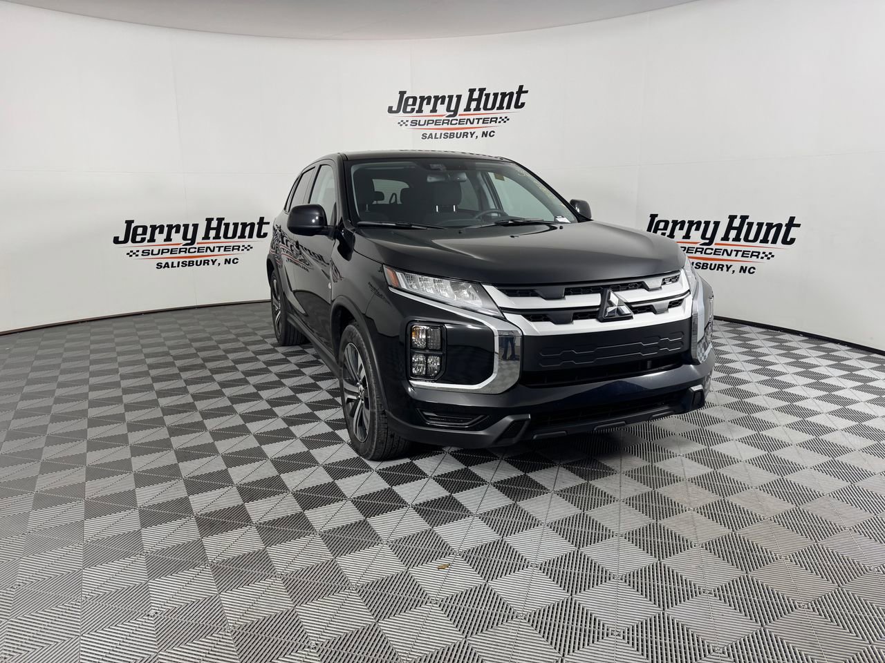 Used 2025 Mitsubishi Outlander Sport ES image 7