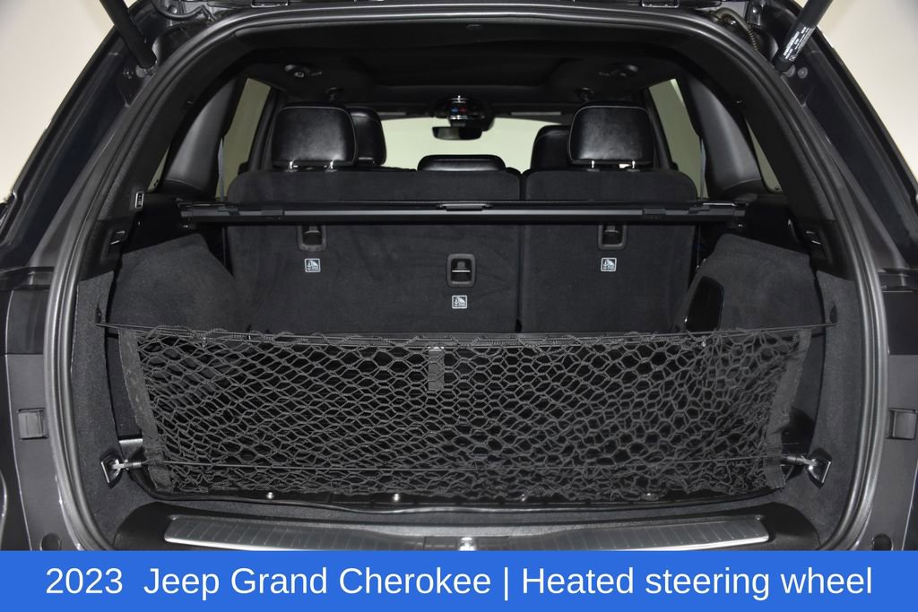 Used 2023 Jeep Grand Cherokee Overland image 29