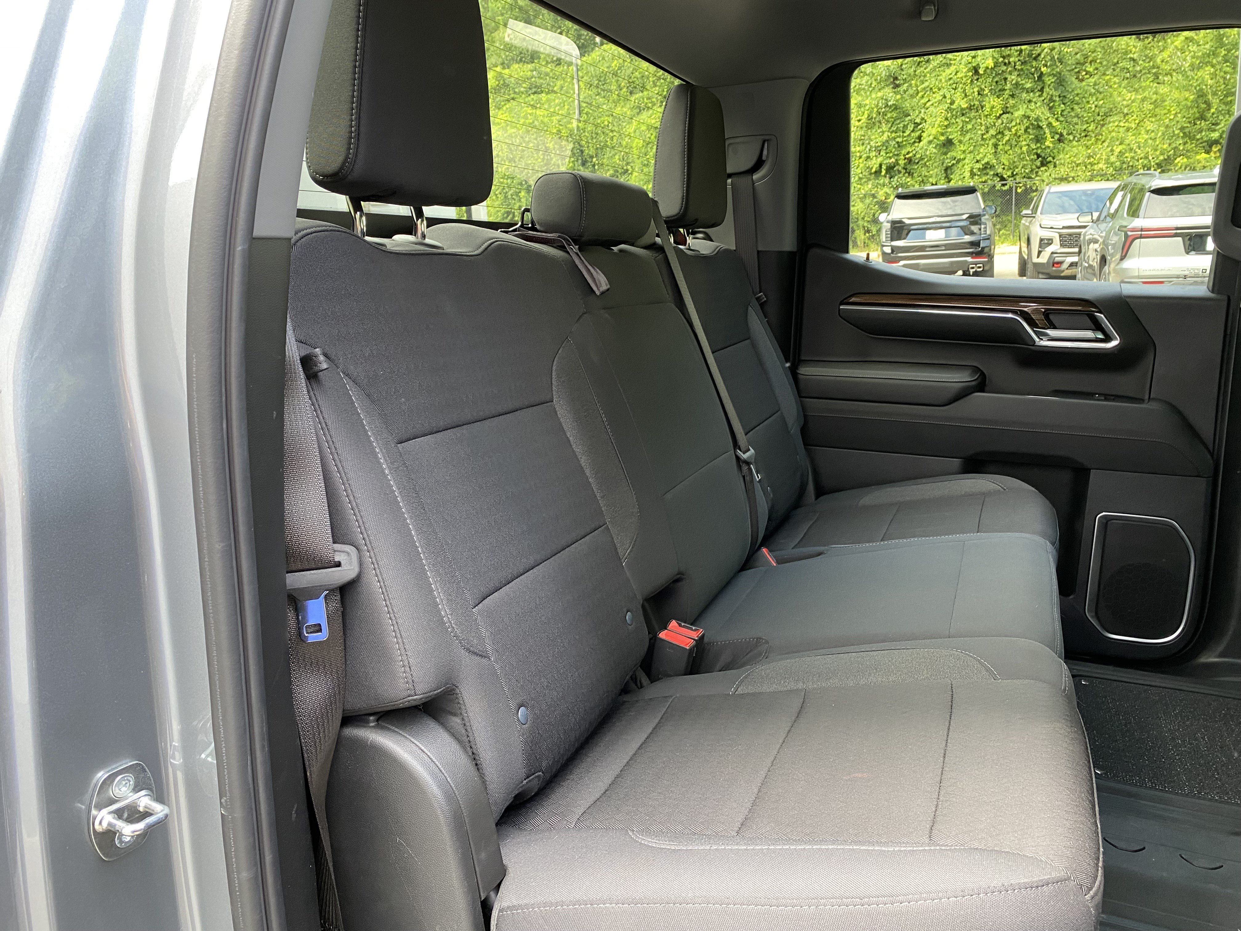 Used 2024 Chevrolet Silverado 1500 RST w/ Rally Edition RWD image 35