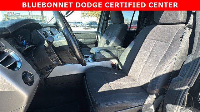 Used 2016 Ford Expedition XLT image 14