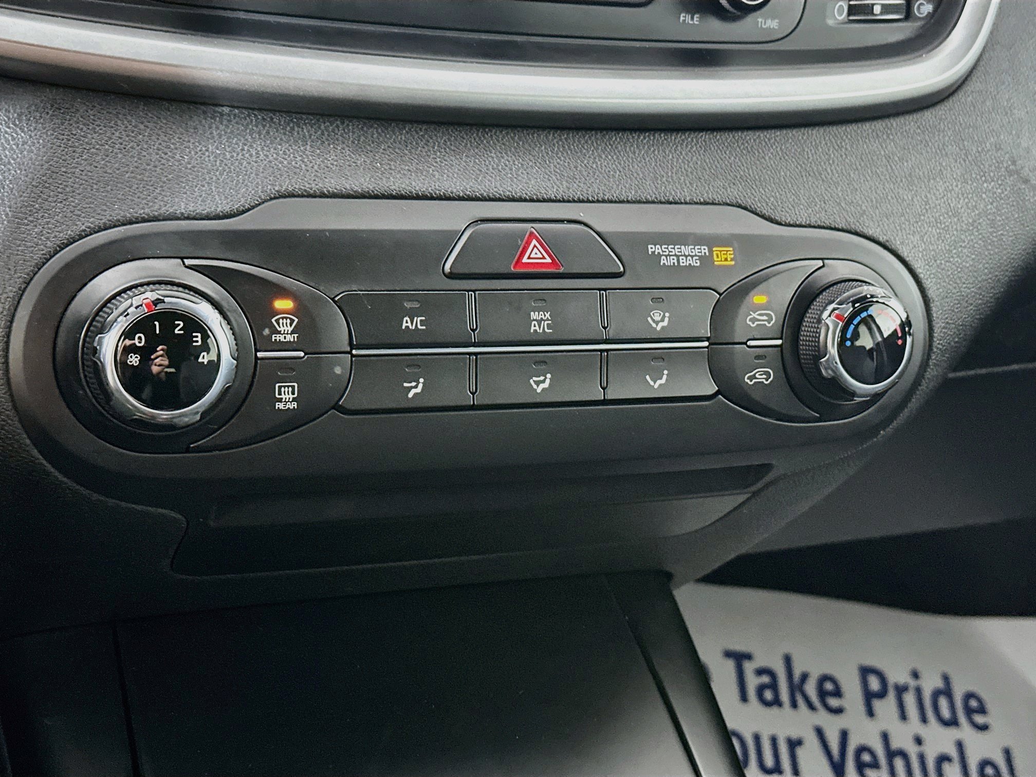 Used 2016 Kia Sorento LX AWD/4WD image 15