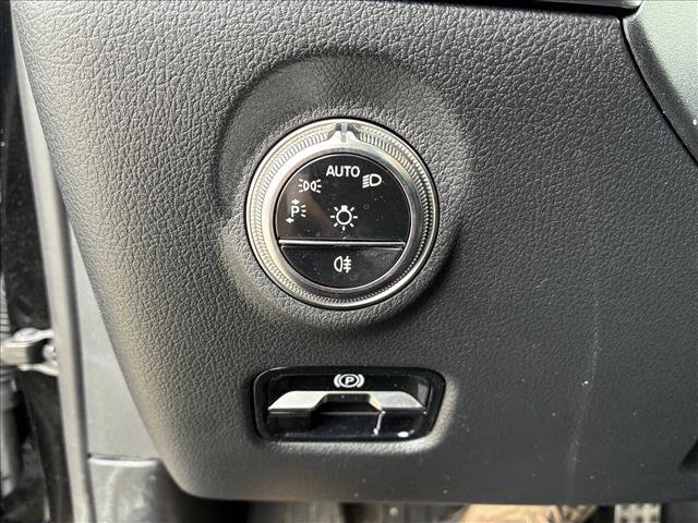 Certified 2026 Mercedes-Benz C 300 4MATIC Sedan image 13