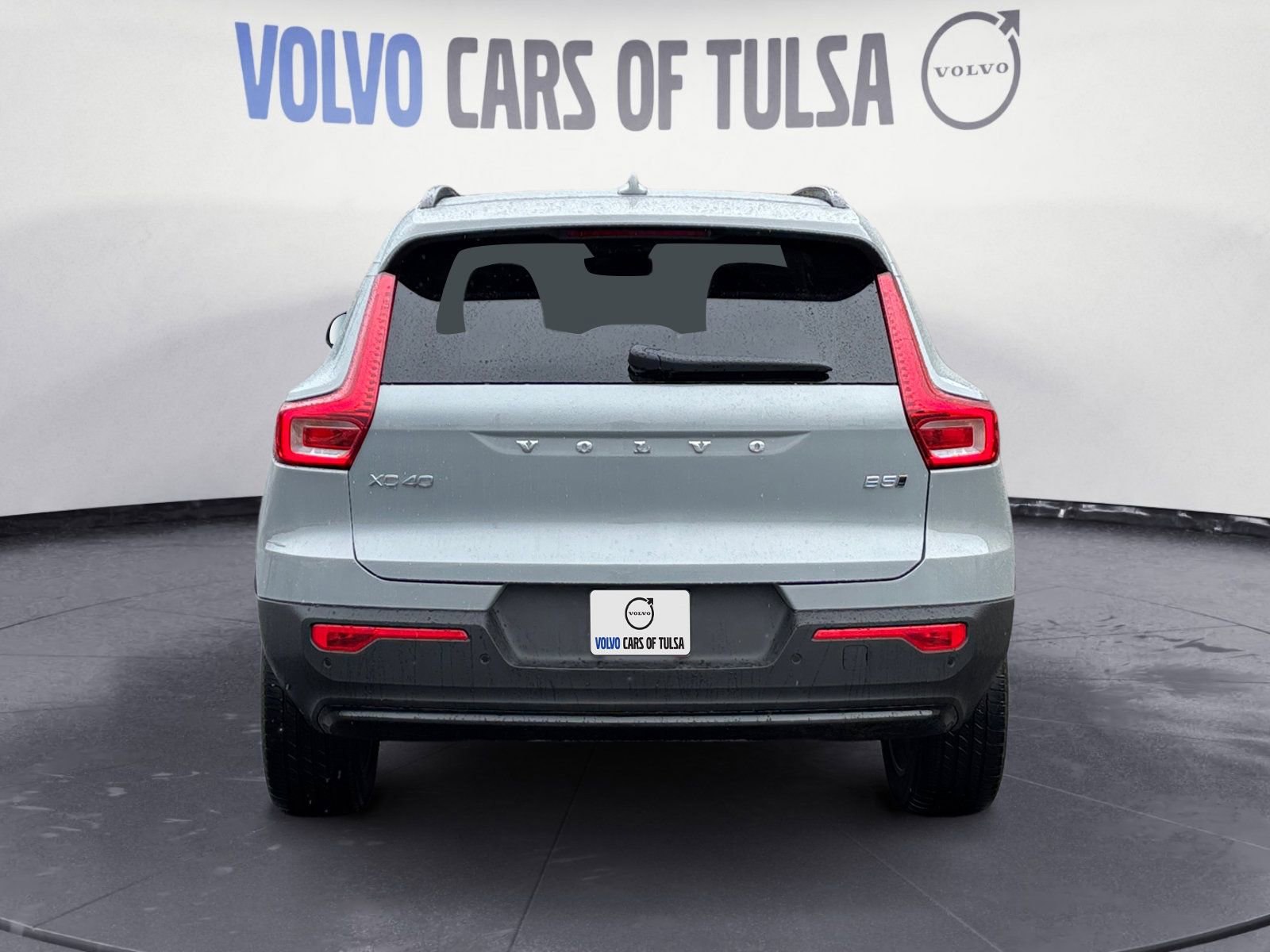 New 2026 Volvo XC40 B5 Plus w/ Protection Package Premier image 4